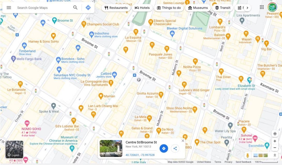 Μια μη επισημασμένη καρφίτσα τοποθεσίας στους Χάρτες Google στον ιστό