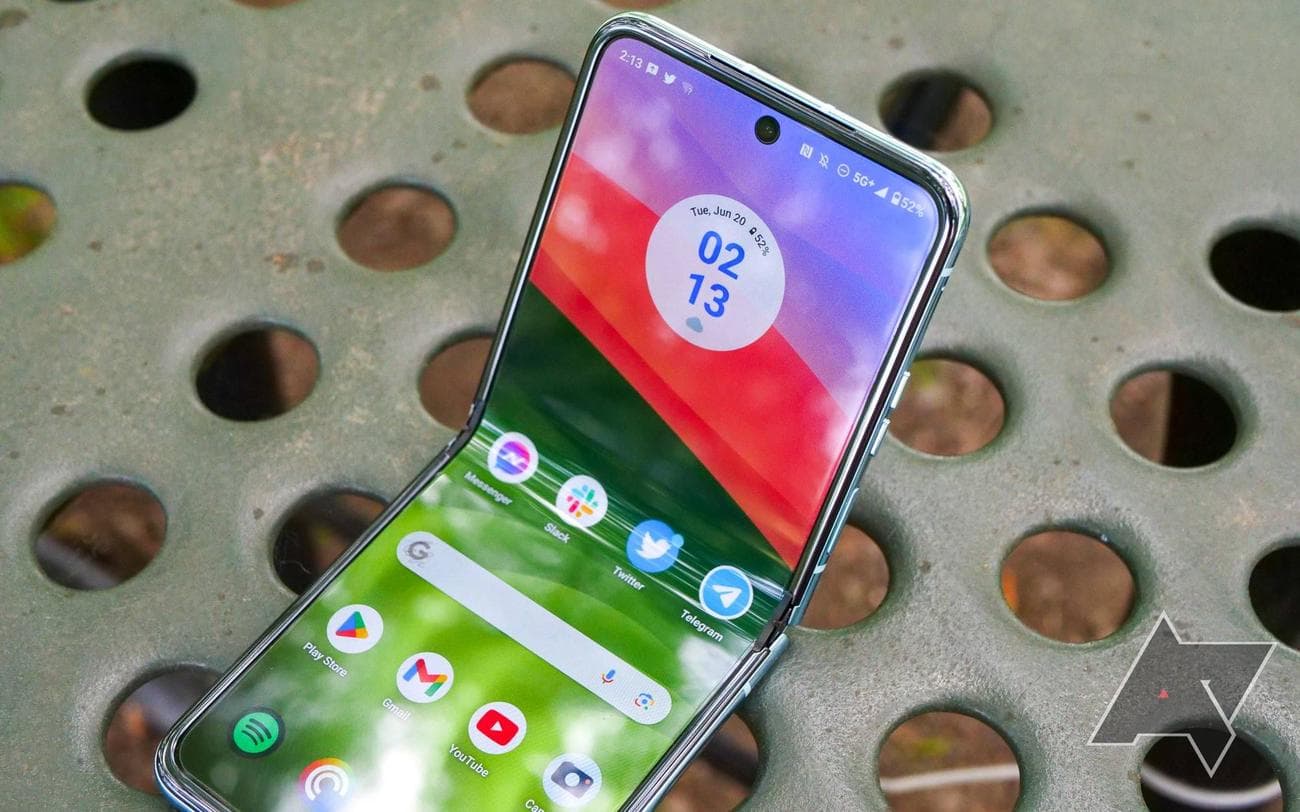 Τα καλύτερα αξεσουάρ Motorola Razr+ (2023) το 2023
