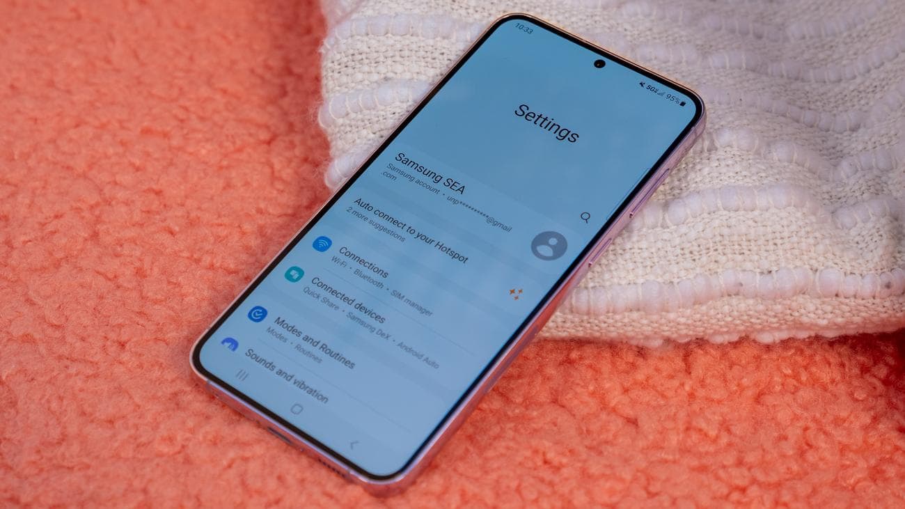 Μενού ρυθμίσεων samsung galaxy s23 στην καρέκλα
