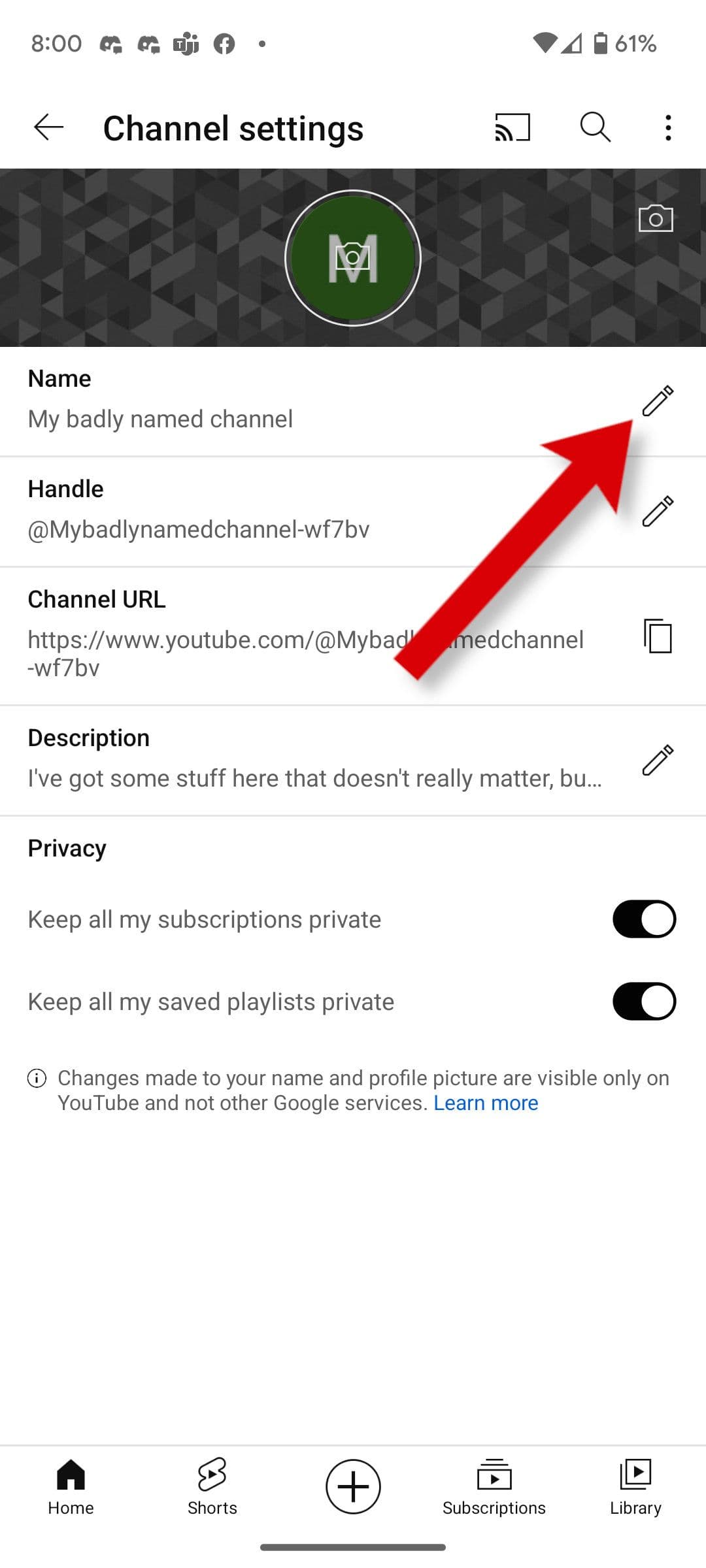 Ένα στιγμιότυπο οθόνης της εφαρμογής YouTube με ένα βέλος που δείχνει το κουμπί ονόματος καναλιού.