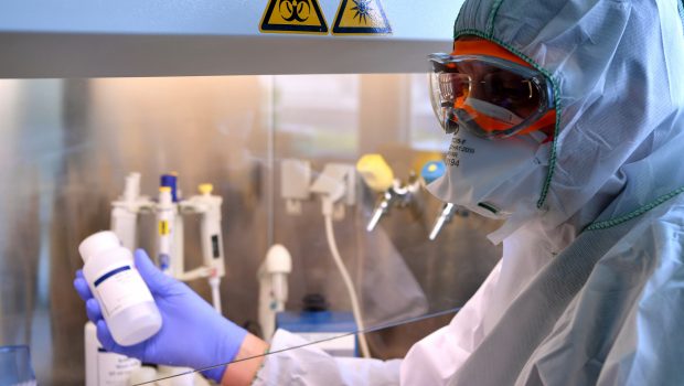 ΑΙ, η τρομοκράτης: Τεχνητή νοημοσύνη έδωσε οδηγίες για δημιουργία βιολογικών όπλων