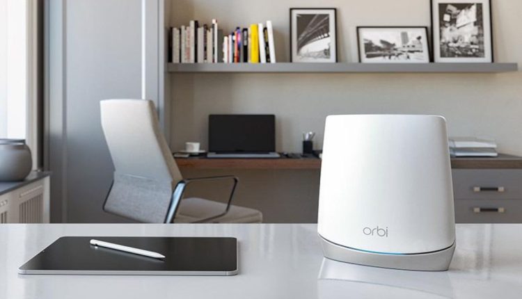 Αυτή η συμφωνία δρομολογητή Netgear Orbi συνδυάζει απίστευτες γρήγορες ταχύτητες με κάλυψη πλήρους οικιακού πλέγματος με έκπτωση 180 $
