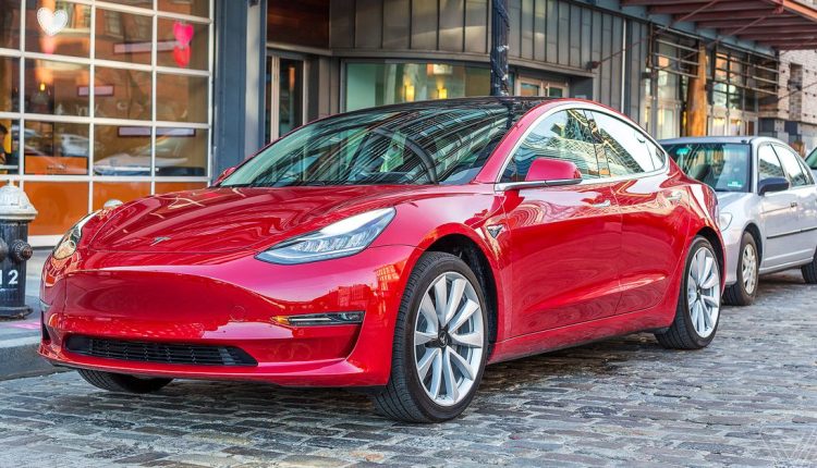 Η Tesla ισχυρίζεται ότι κάθε νέο Model 3 πληροί πλέον τις προϋποθέσεις για πίστωση φόρου 7.500 $ EV στις ΗΠΑ
