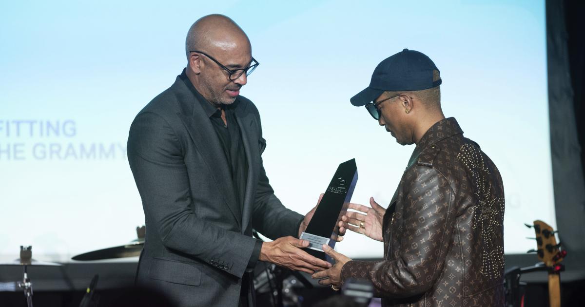 Η μουσική που δημιουργείται από AI δεν θα κερδίσει Grammy σύντομα
