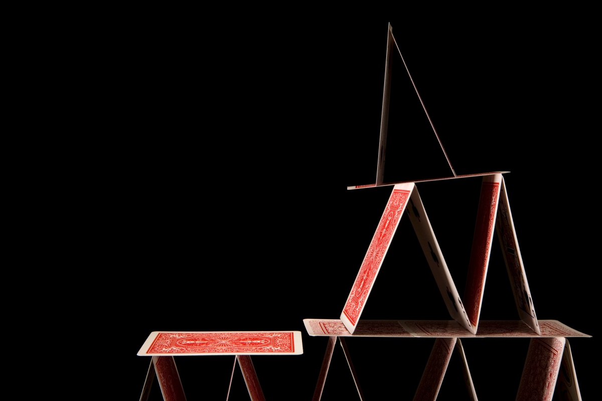 Καθώς η Apple φτάνει τα $3T, ήρθε η ώρα να ταρακουνήσει το Big Tech club
