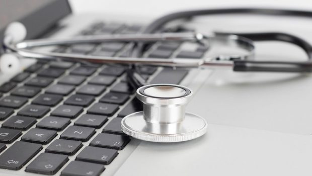 Με εκθέσεις ιδεών φτιάχνεται το σύστημα υγείας;