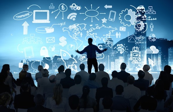 Μπαράζ επενδύσεων για νέα hubs και «φυτώρια» στελεχών ανά την Ελλάδα 