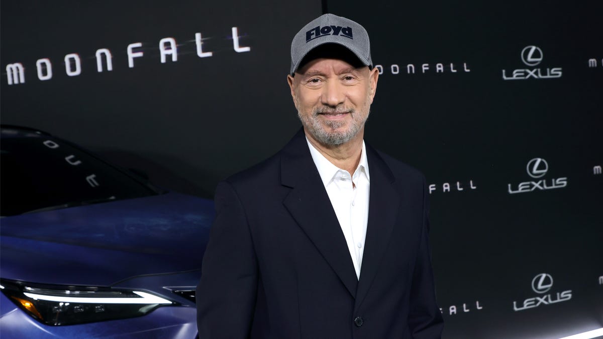 Ο Roland Emmerich ανακοινώνει τις τηλεοπτικές σειρές βιντεοπαιχνιδιών Space Nation
