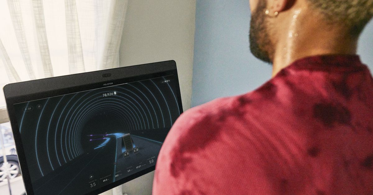 Παίζοντας Lanebreak στο Peloton Tread έκανε το τρέξιμο στο διάδρομο πιο διασκεδαστικό
