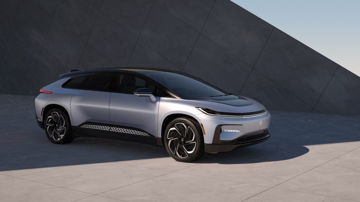 Παρά τις καθυστερήσεις παράδοσης EV, το Faraday Future συγκεντρώνει 90 εκατομμύρια δολάρια για να παραμείνει στη ζωή
