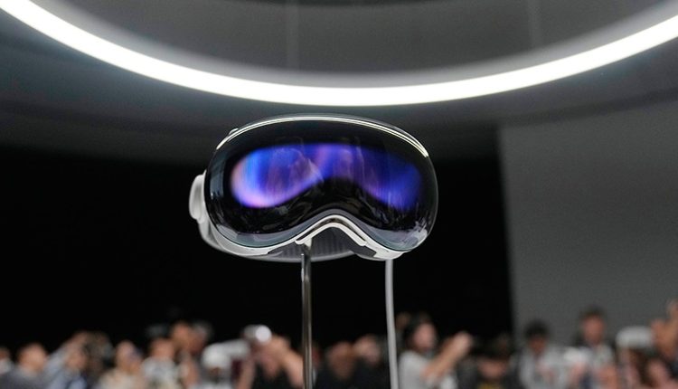 Vision Pro: Τα «γυαλιά» επαυξημένης πραγματικότητας της Apple που κοστίζουν μια μικρή περιουσία