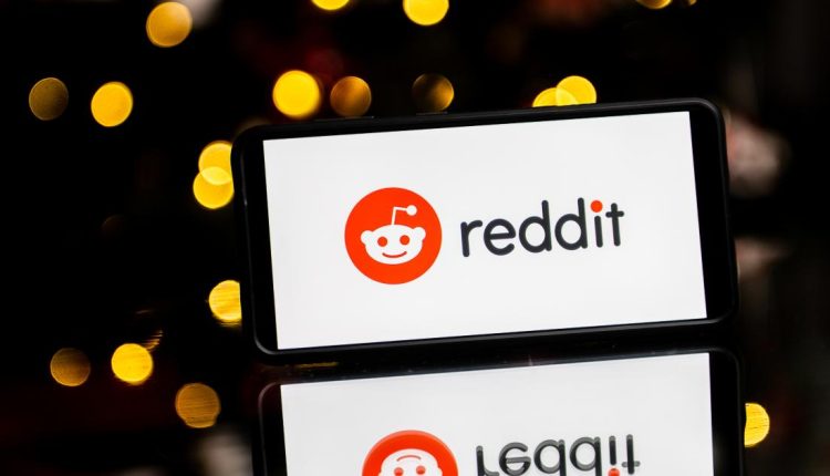 Το Reddit λέει ότι ορισμένες εφαρμογές προσβασιμότητας δεν θα χρειαστεί να πληρώσουν για το API του
