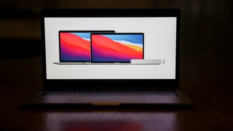 MacBook Pro και Mac mini