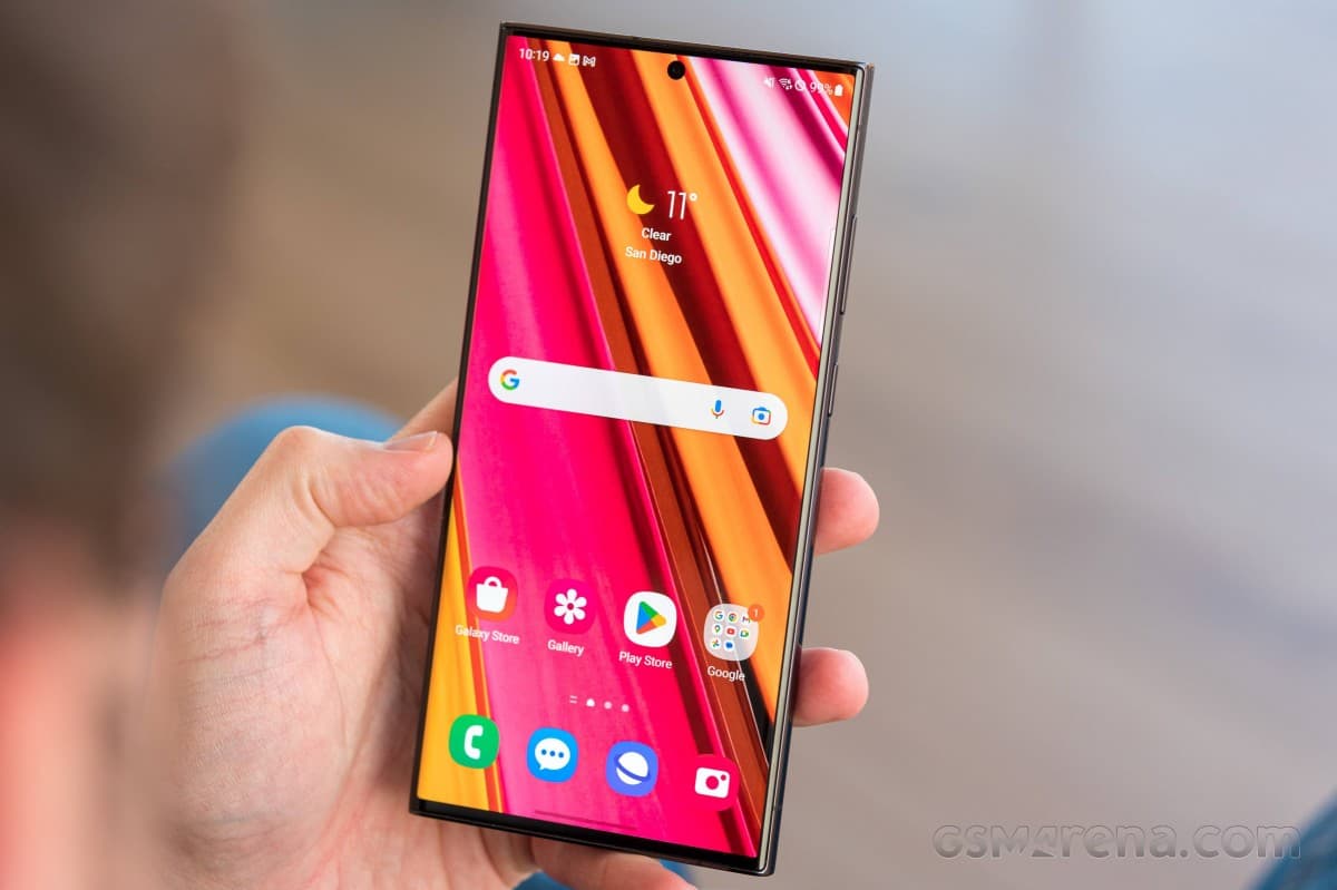 Το Samsung Galaxy S23 Ultra εντοπίστηκε με Android 14 στο GeekBench