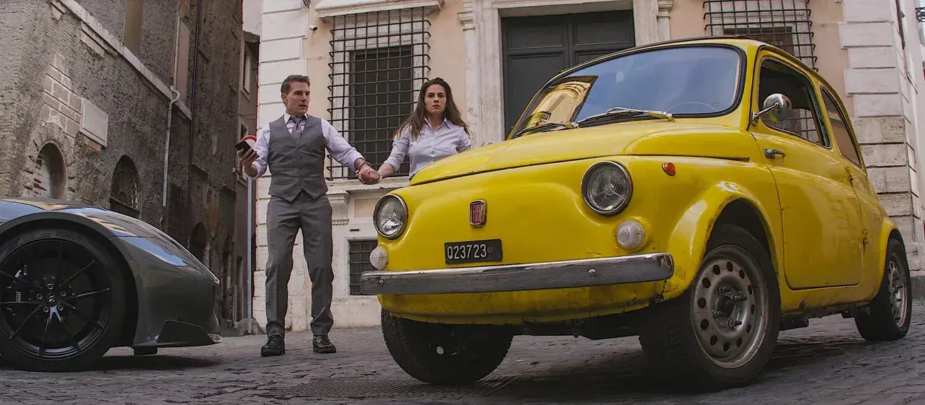 Tom Cruise και Hayley Atwell στο Mission: Impossible - Dead Reckoning Part 1