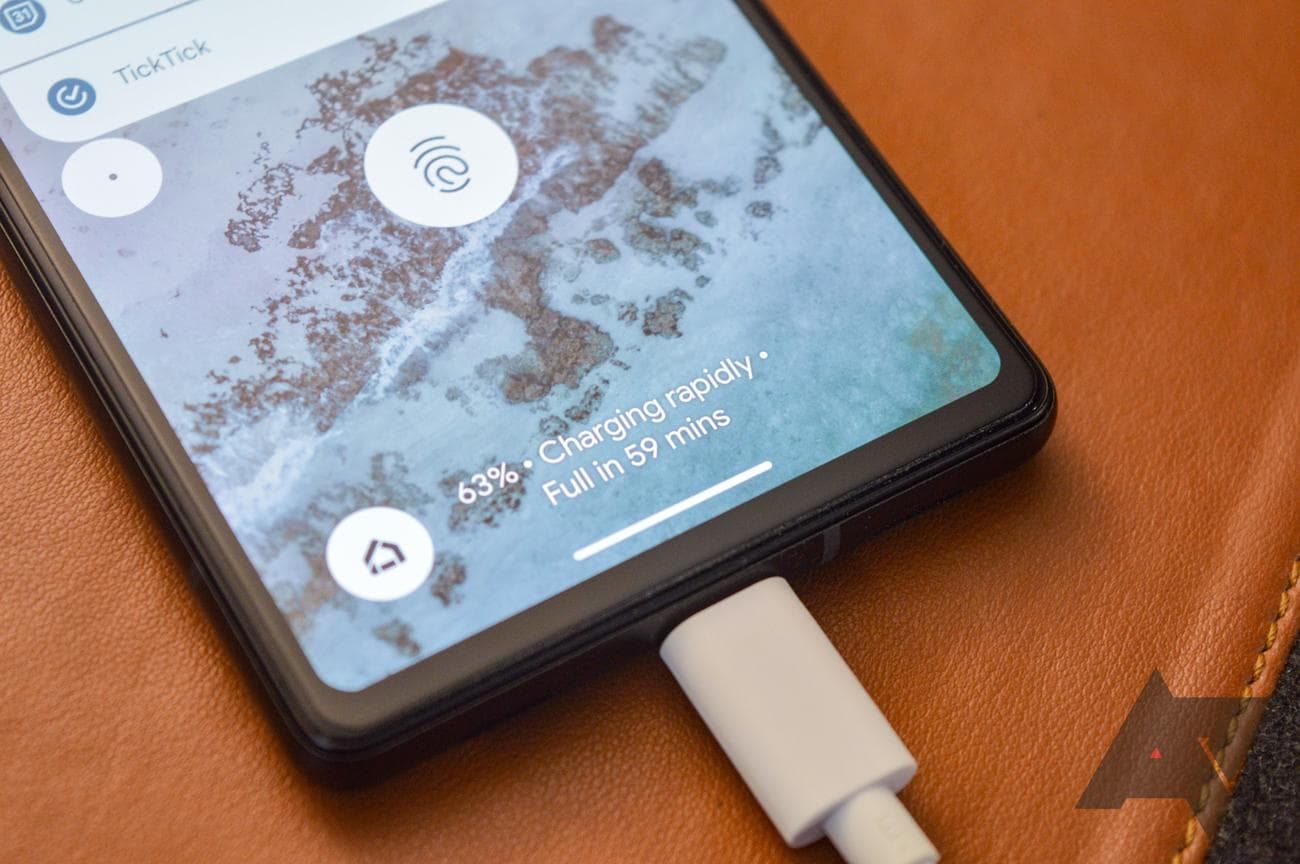 Pixel 6a αργή φόρτιση