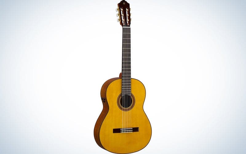 Yamaha CG-TA Nylon String TransAcoustic Κιθάρα με Chorus και Reverb οι καλύτερες κλασικές κιθάρες
