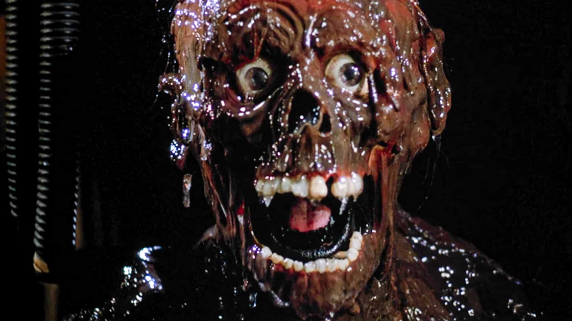 The Return of the Living Dead: Η θρυλική κωμωδία τρόμου γίνεται reboot