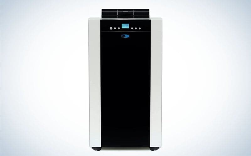 Whynter ARC-14S is the best portable energy efficient air conditioner.