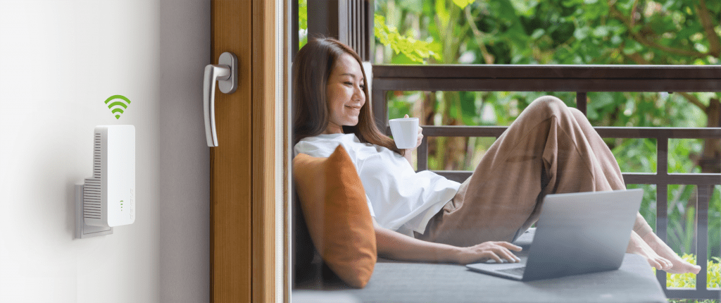 WiFi και στον κήπο χάρη στην devolo! Γρήγορο Internet παντού.