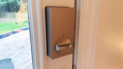 Ακάρα κλειδαριά εσωτερική ματιά