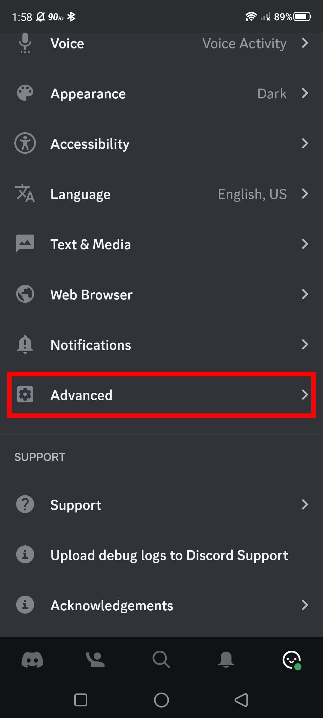 Κόκκινο ορθογώνιο περίγραμμα πάνω από Προηγμένες ρυθμίσεις στην εφαρμογή Discord για κινητά