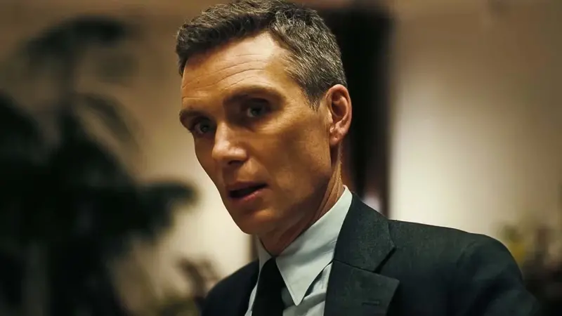 Το Oppenheimer θα είναι η πρώτη R-rated ταινία του Nolan εδώ και 20 χρόνια