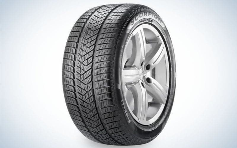 Το χειμερινό ελαστικό Pirelli Scorpion P265 είναι το καλύτερο ελαστικό χιονιού για πολυτελή οχήματα crossover.