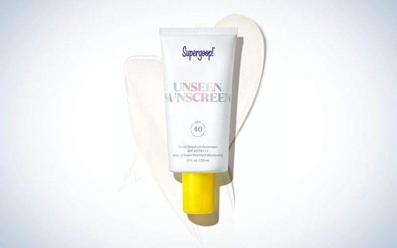 Το Supergoop!  Το Unseen Sunscreen είναι η επιλογή μας για το καλύτερο διαφανές αντηλιακό.