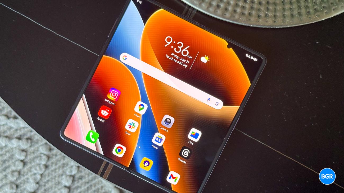 Αναθεώρηση Honor Magic V2: Αναδιπλούμενο τηλέφωνο με λεπτό χαρτί
