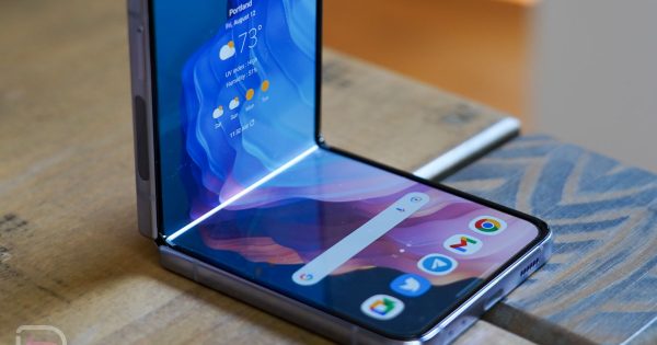 Κάντε κράτηση για το Galaxy Z Flip 5 για να εξοικονομήσετε 50 $

