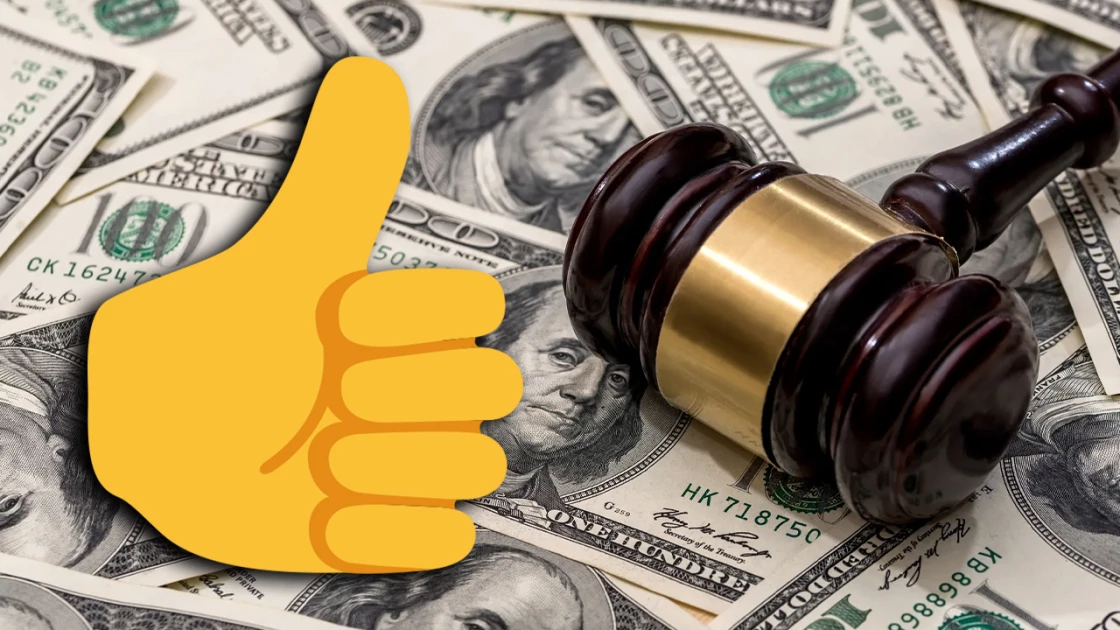 Καναδός έφαγε πρόστιμο $82,000 εξαιτίας ενός...like!