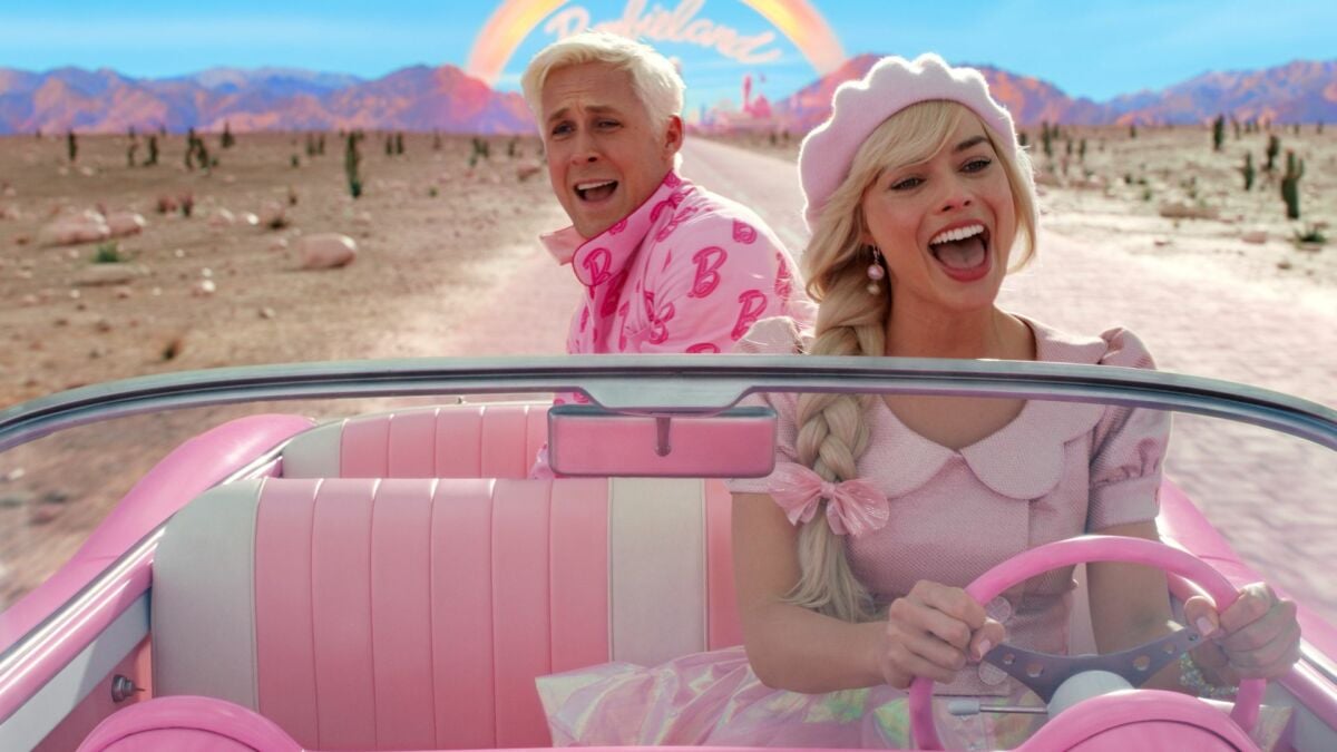 Κριτική «Barbie»: Μπόκερ, τολμηρή και λίγο θαύμα
