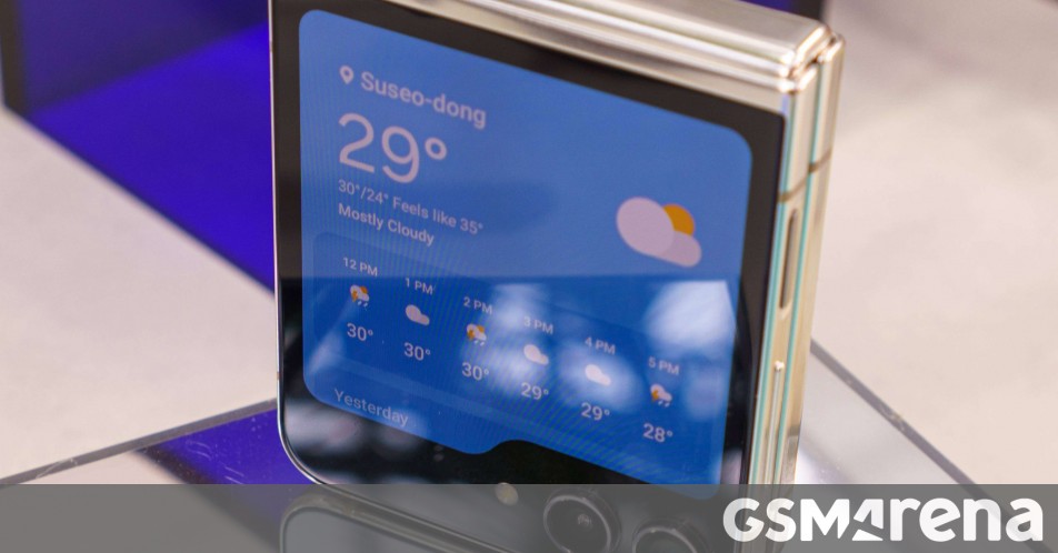 Μπορείτε να εκτελέσετε οποιαδήποτε εφαρμογή στην εξώφυλλη οθόνη του Galaxy Z Flip5, κάπως
