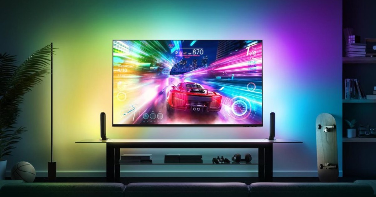 Παρουσιάζει την μεγαλύτερη της τηλεόραση QLED 98"