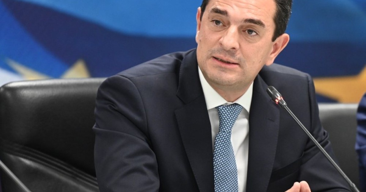 Πρόστιμα ύψους €1.4 εκατ. σε Πλαίσιο, Public και Praktiker για πλασματικές εκπτώσεις