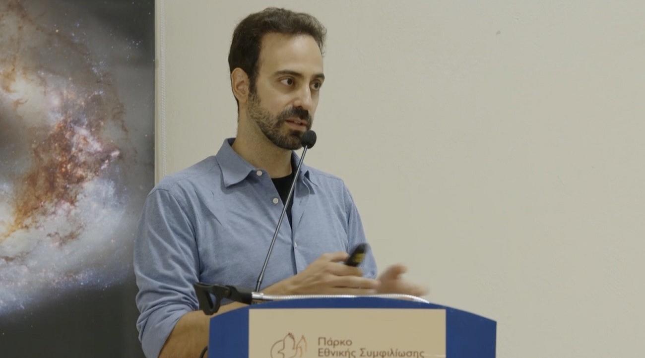 «Χιούστον, λαμβάνεις;»: Ο Ελληνας γιατρός που προετοιμάζει τους Ευρωπαίους αστροναύτες με βάση τον γονιδιακό τους χάρτη 