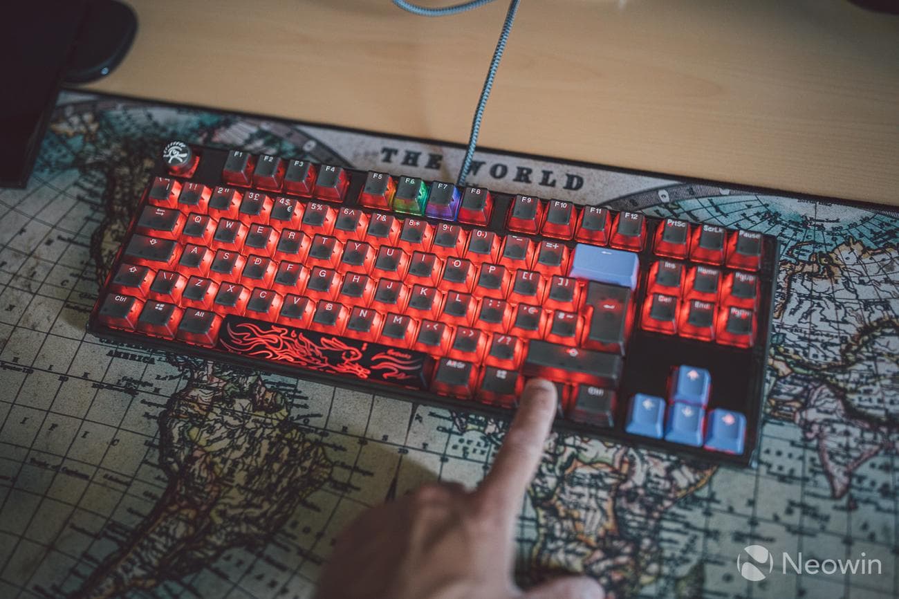 Πληκτρολόγιο Ducky One 3 TKL Aura