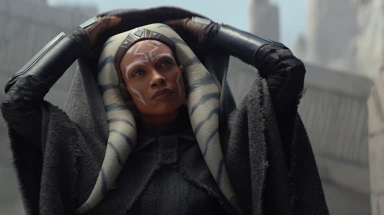 Rosario Dawson ως Ahsoka Tano στην Ahsoka.