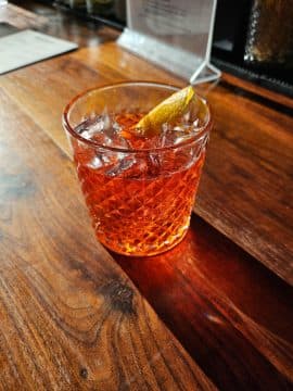 , I Wanted to Like the Big Cover Screen, TechWar.gr