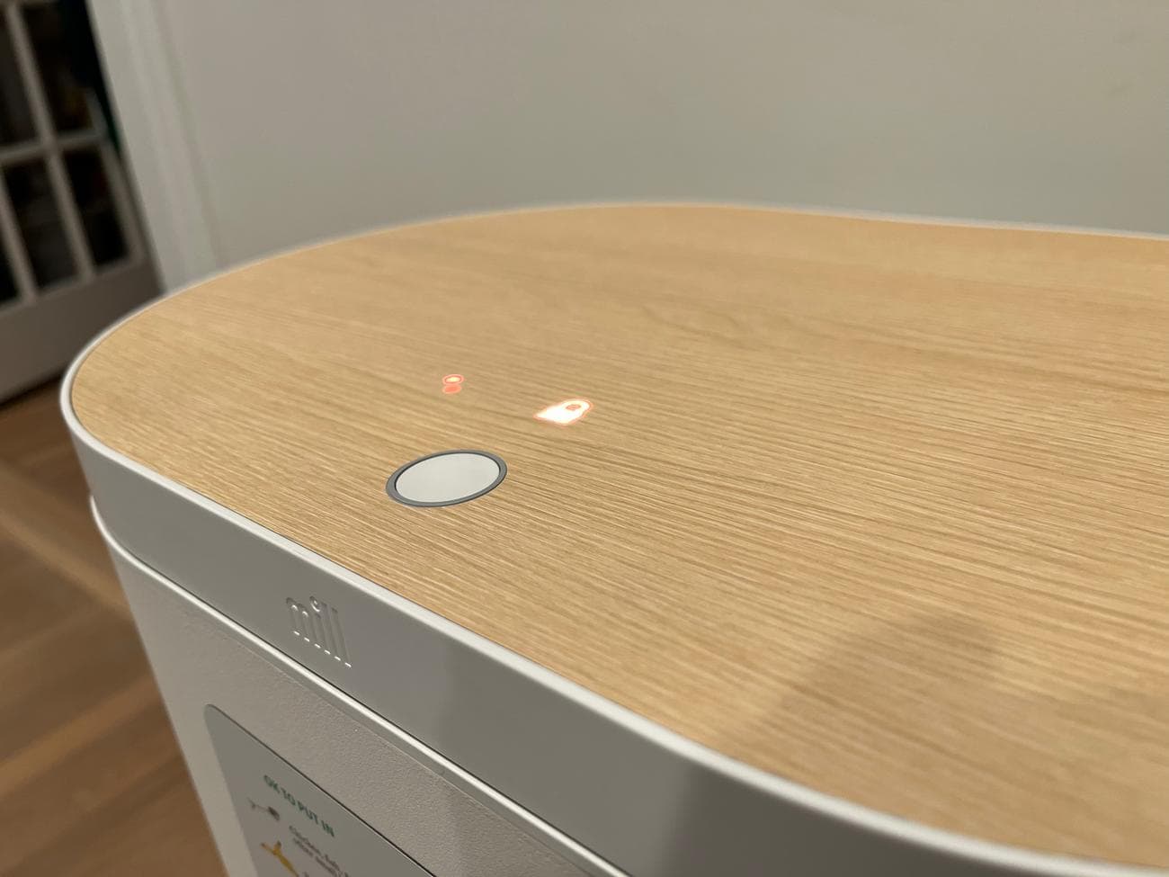 Κάδος απορριμμάτων μύλου σε λειτουργία