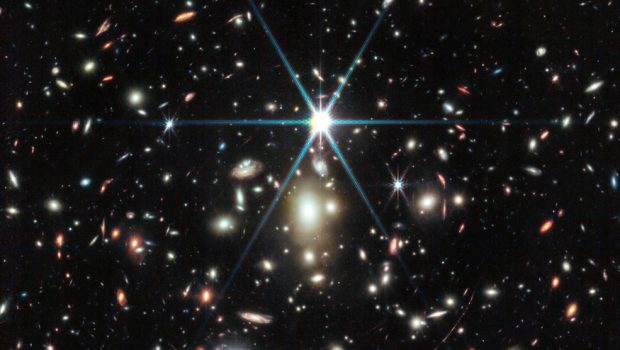 James Webb: Νέα ματιά στο πιο μακρινό άστρο που γνωρίζουμε στο Σύμπαν