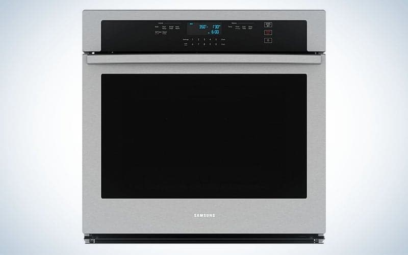 Samsung 30â Built-in Single Wall Oven is the best smart wall oven.