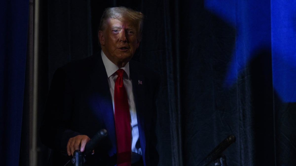 Twitter του Ντόναλντ Τραμπ: Ο ειδικός εισαγγελέας έλαβε ένταλμα για έρευνα στον λογαριασμό του πρώην προέδρου
