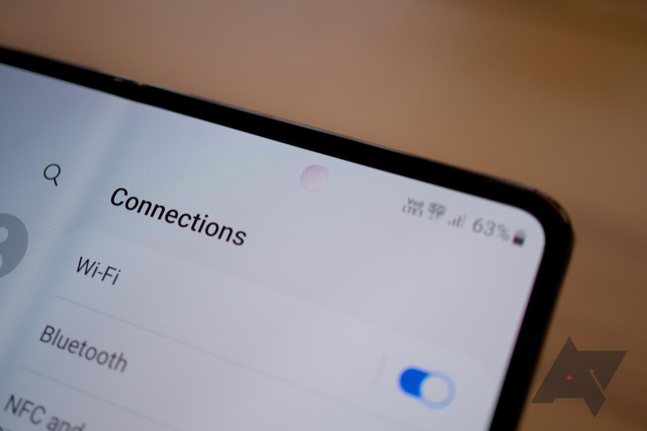 galaxy-z-fold-4-under-display-camera