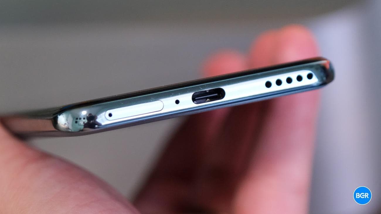 Θύρα USB-C Honor 90