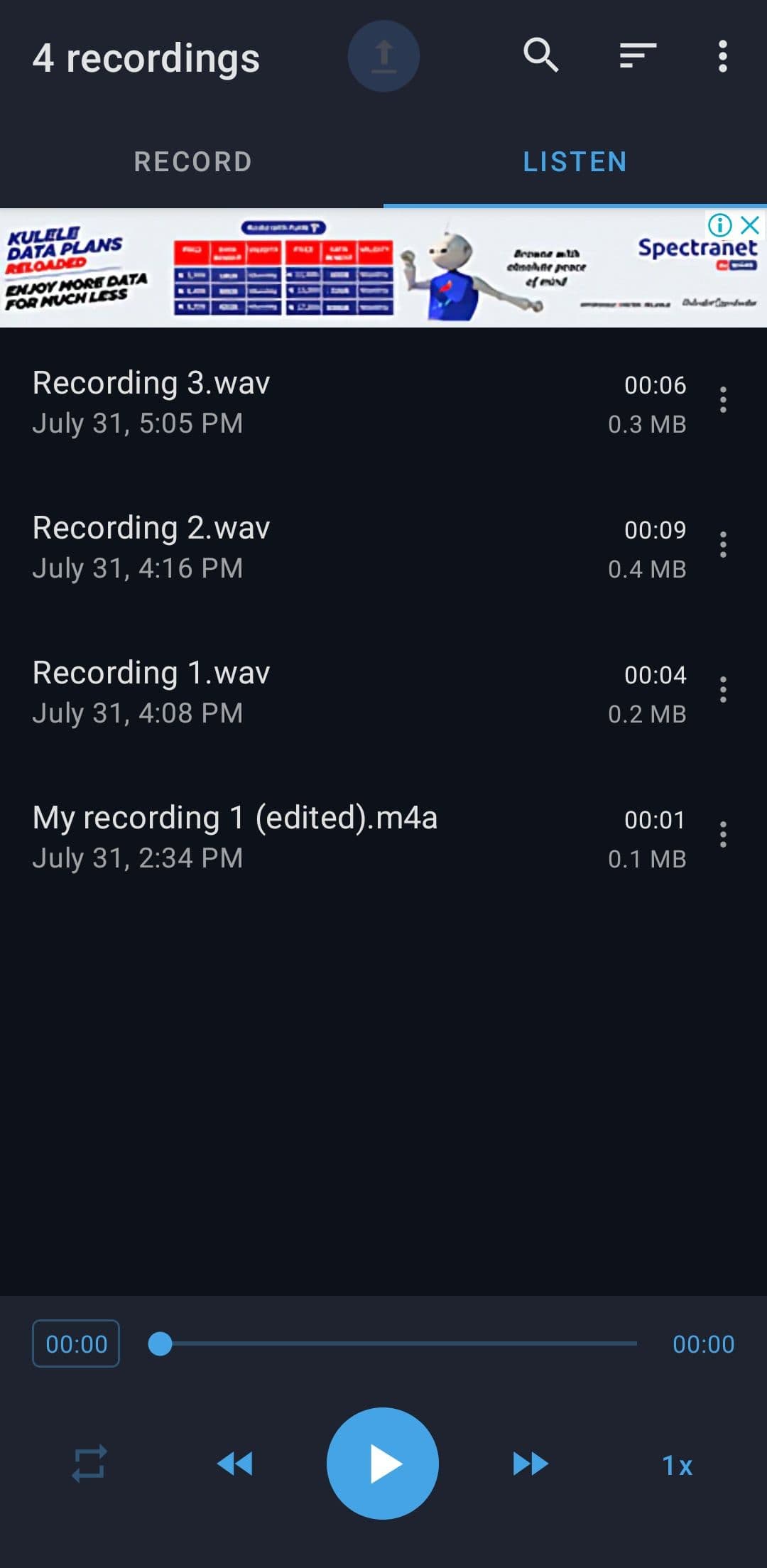 Μενού ακρόασης στην εφαρμογή Easy Voice Recorder
