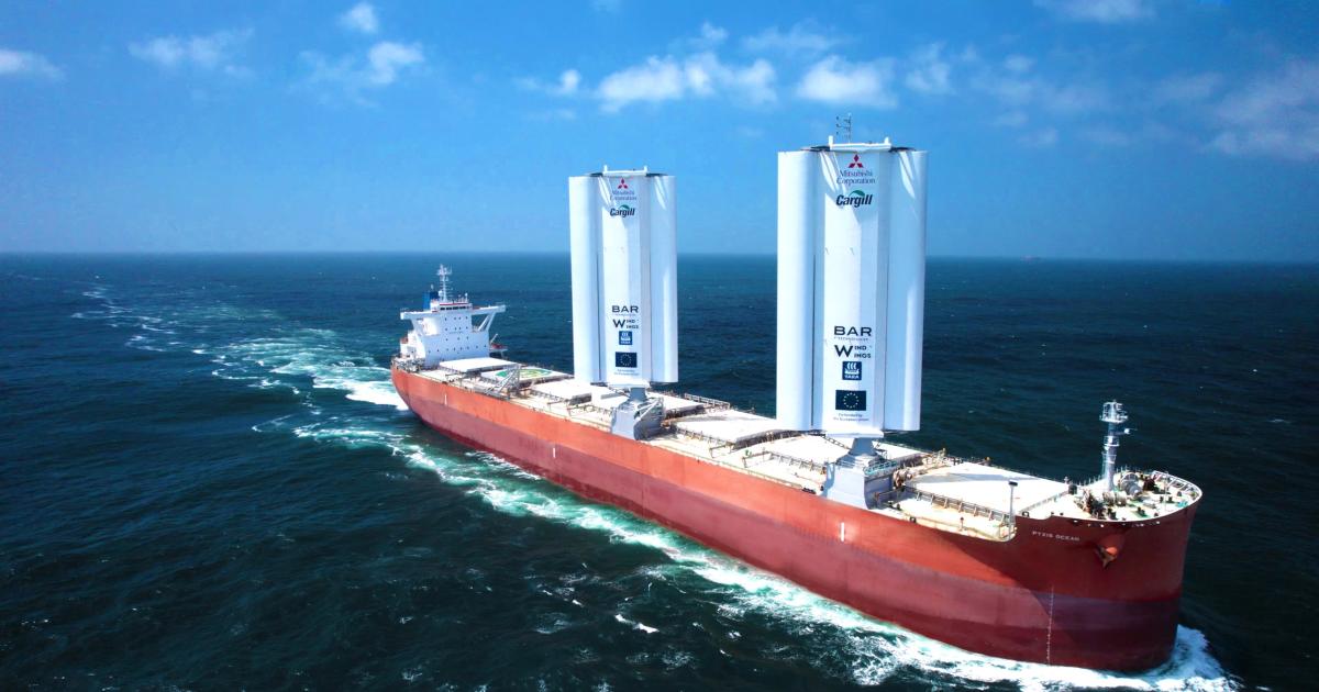 Δοκιμή σκληρού πανιού χτυπά την ανοιχτή θάλασσα, με στόχο τη μείωση των εκπομπών των φορτηγών πλοίων κατά 30 τοις εκατό
