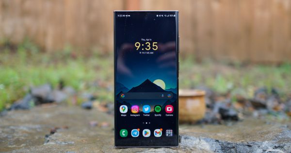 Εάν η Samsung εμφανίζει επίπεδη οθόνη στο Galaxy S24 Ultra, είμαι σκισμένος
