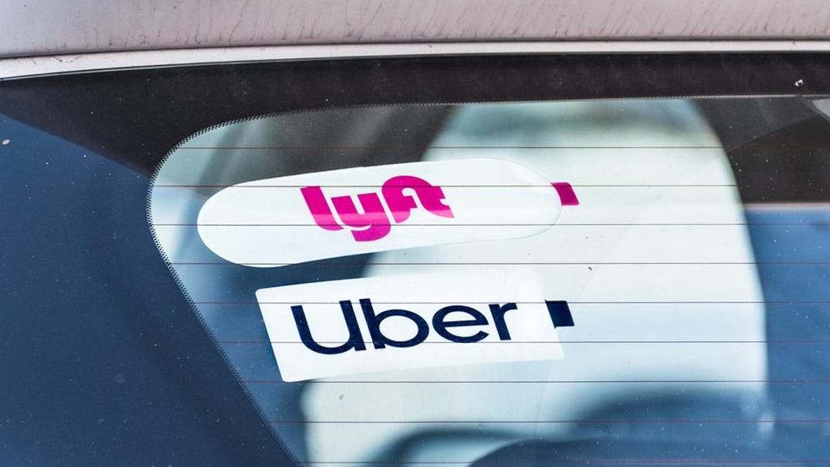 Η Uber και η Lyft μπορεί να παραιτηθούν από τη Μινεάπολη πάνω από 0,51 $ αύξηση μισθών
